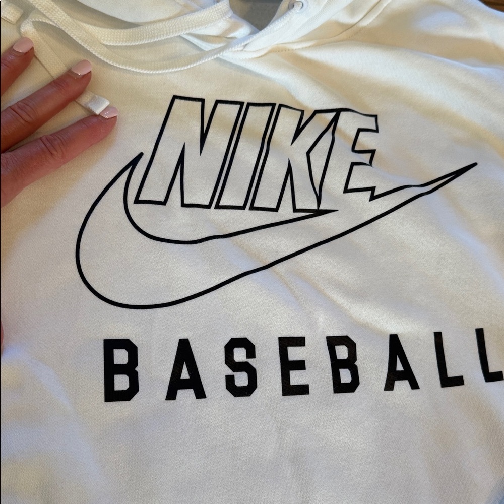 Nike men’s hoodie - Picture 3 of 4